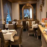 Otel Regina Cortina dʼAmpezzo