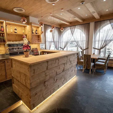 Regina Hotel Cortina dʼAmpezzo